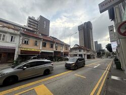 Ban Hong Leong Building (D8), Shop House #570620921